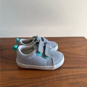 Kids Sneakers in Gray with Teal Accents